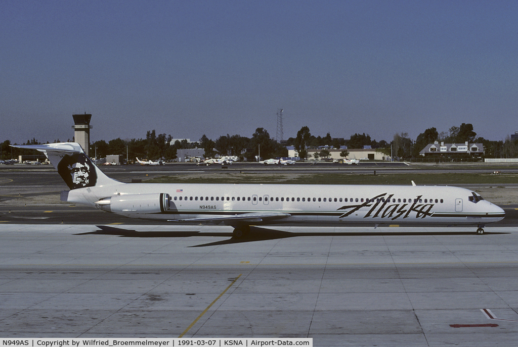 N949AS, 1990 McDonnell Douglas MD-83 (DC-9-83) C/N 53022, SCAN of Kodak 64 Slide

Alaska Airlines