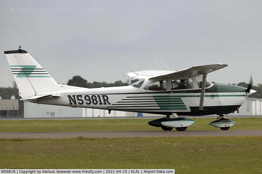 N5981R, 1965 Cessna 172G C/N 17253650, Cessna 172G Skyhawk  C/N 17253650, N5981R