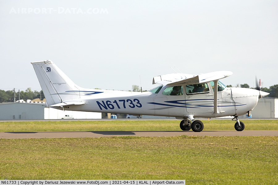 N61733, 1975 Cessna 172M C/N 17264760, Cessna 172M Skyhawk  C/N 17264760, N61733