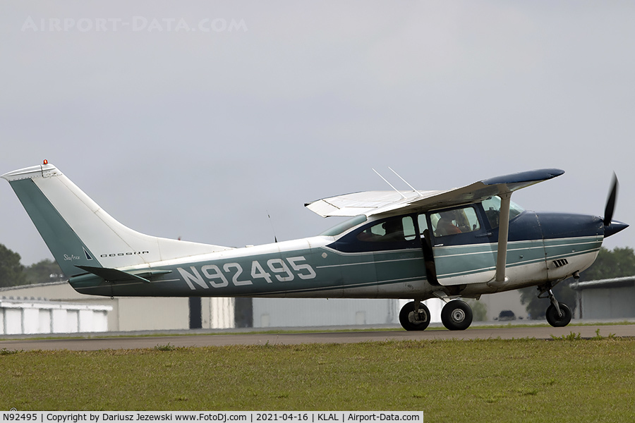 N92495, 1970 Cessna 182N Skylane C/N 18260231, Cessna 180N Skylane  C/N 18260231, N92495
