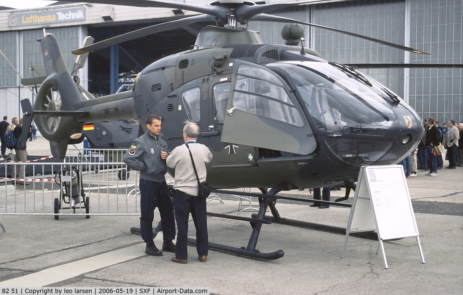 82 51, 1999 Eurocopter EC-135T-1 C/N 135-0076, Berlin ILA 19.5.2006