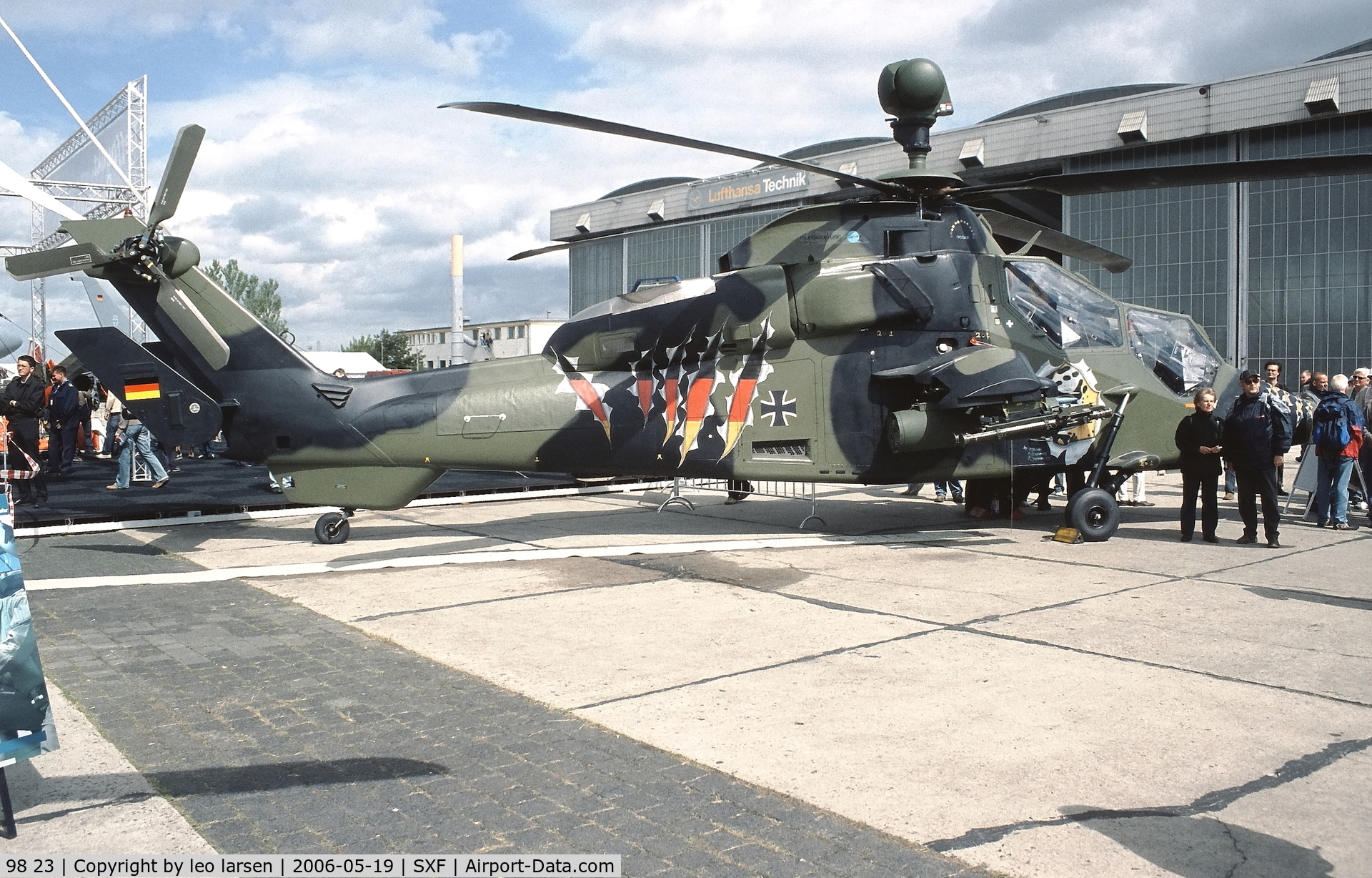 98 23, Eurocopter EC-665 Tiger PAH-2 C/N PT3, Berlin ILA 19.5.2006