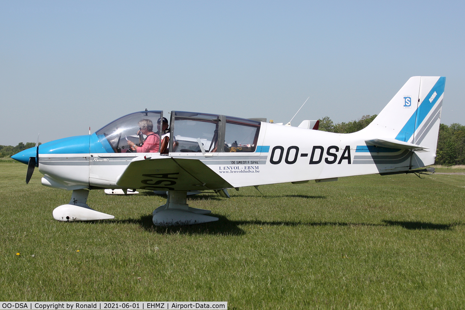 OO-DSA, Robin DR-400-180R Remorqueur Regent C/N 1703, at ehmz