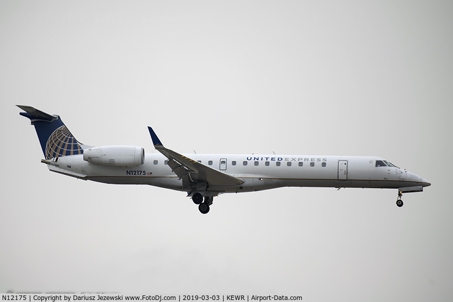 N12175, 2004 Embraer ERJ-145XR (EMB-145XR) C/N 14500878, Embraer ERJ-145XR (EMB-145XR) - United Express (ExpressJet Airlines)   C/N 14500878, N12175
