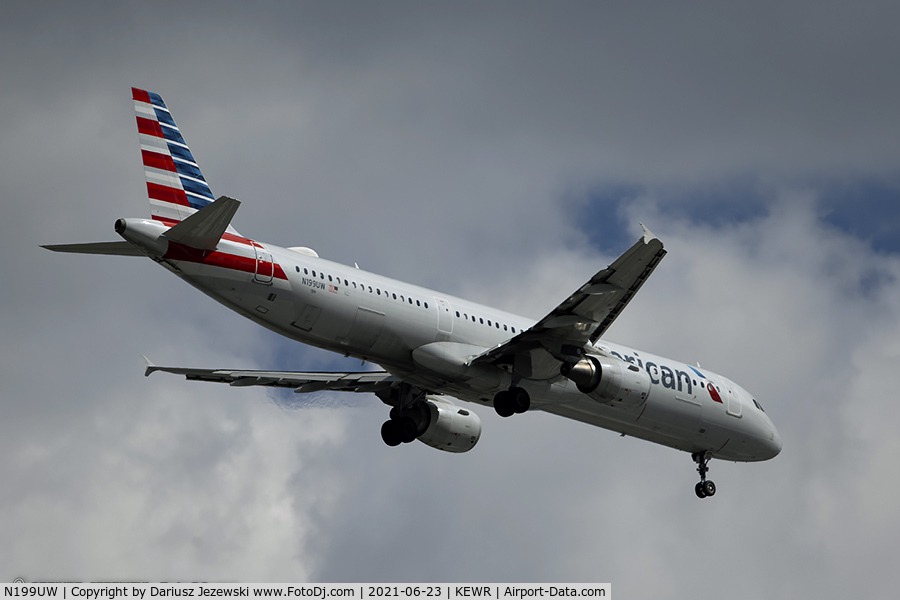 N199UW, 2013 Airbus A321-211 C/N 5457, Airbus A321-211 - US Airways  C/N 5475, N199UW