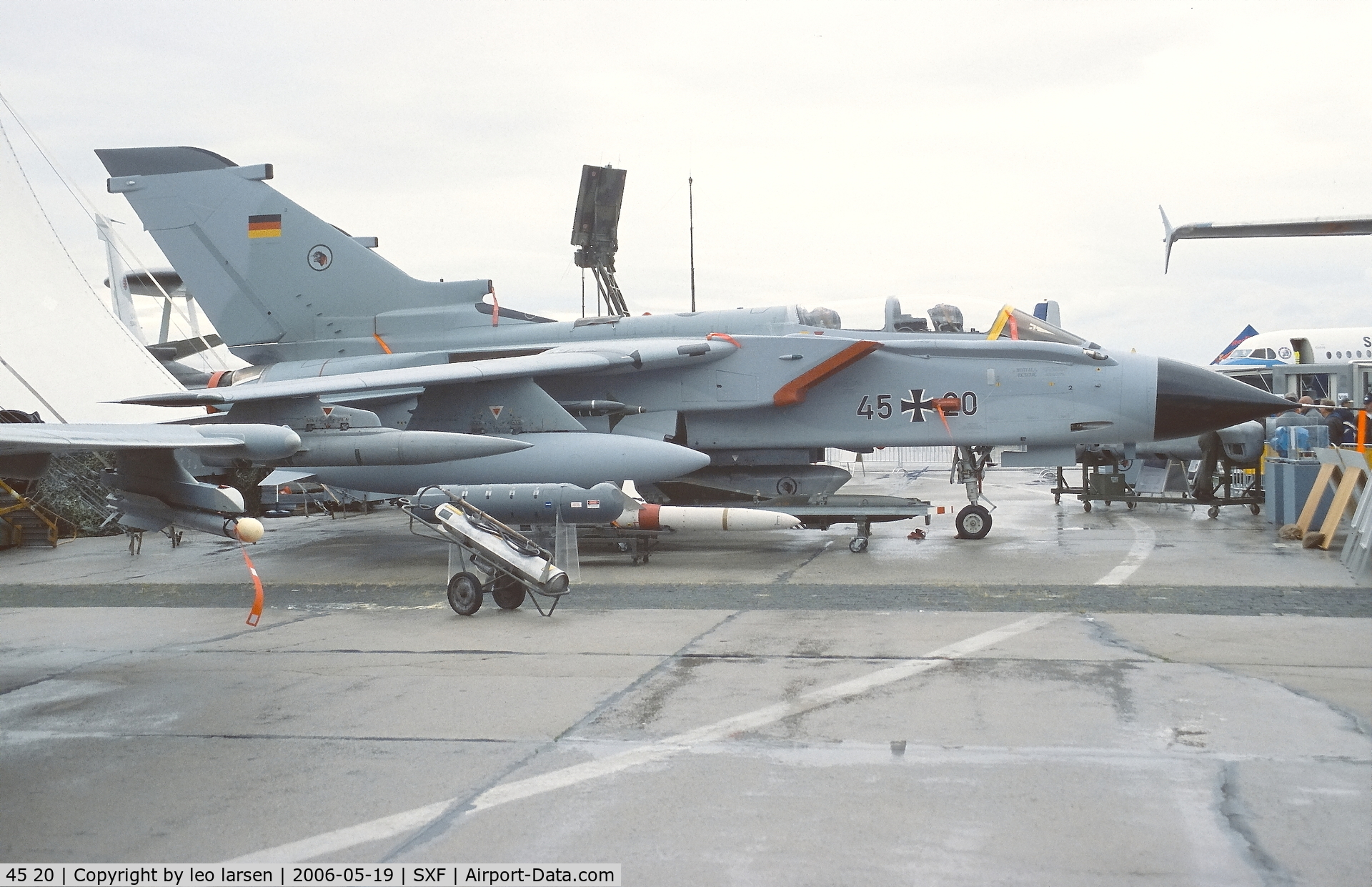 45 20, Panavia Tornado IDS C/N 553/GS168/4220, Berlin ILA 19.5.2006