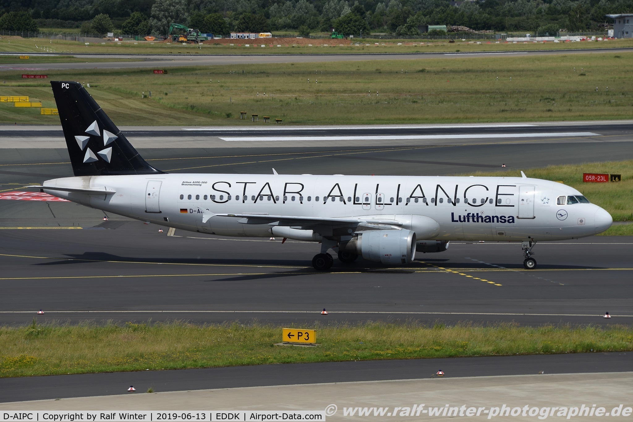D-AIPC, 1989 Airbus A320-211 C/N 0071, Airbus A320-211 - LH DLH Lufthansa 'Braunschweig' Star Alliance Livery - 71 - D-AIPC - 13.06.2019 - CGN