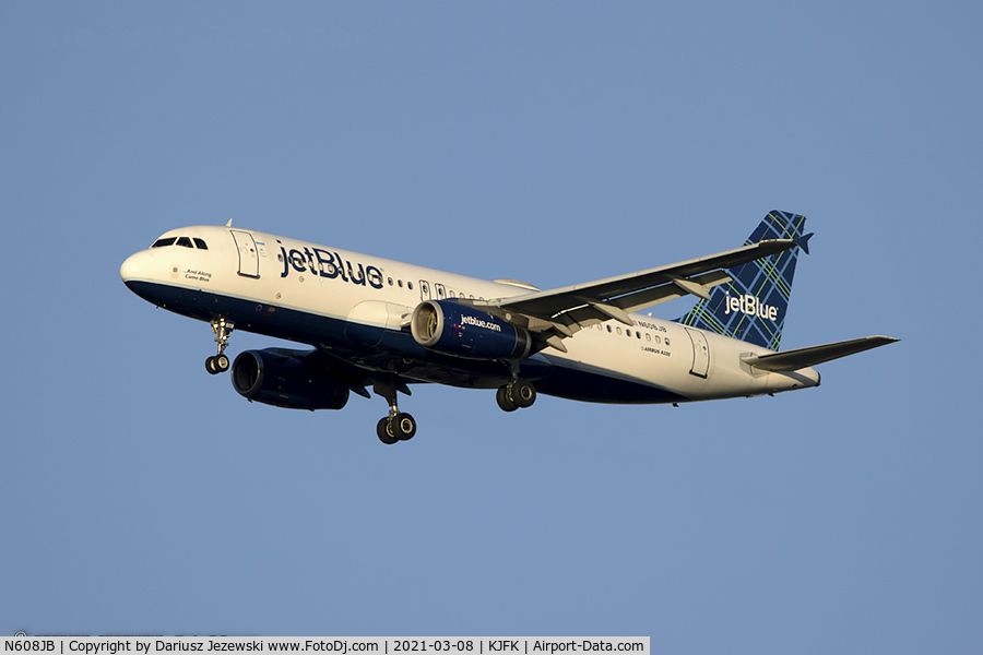 N608JB, 2005 Airbus A320-232 C/N 2415, Airbus A320-232 