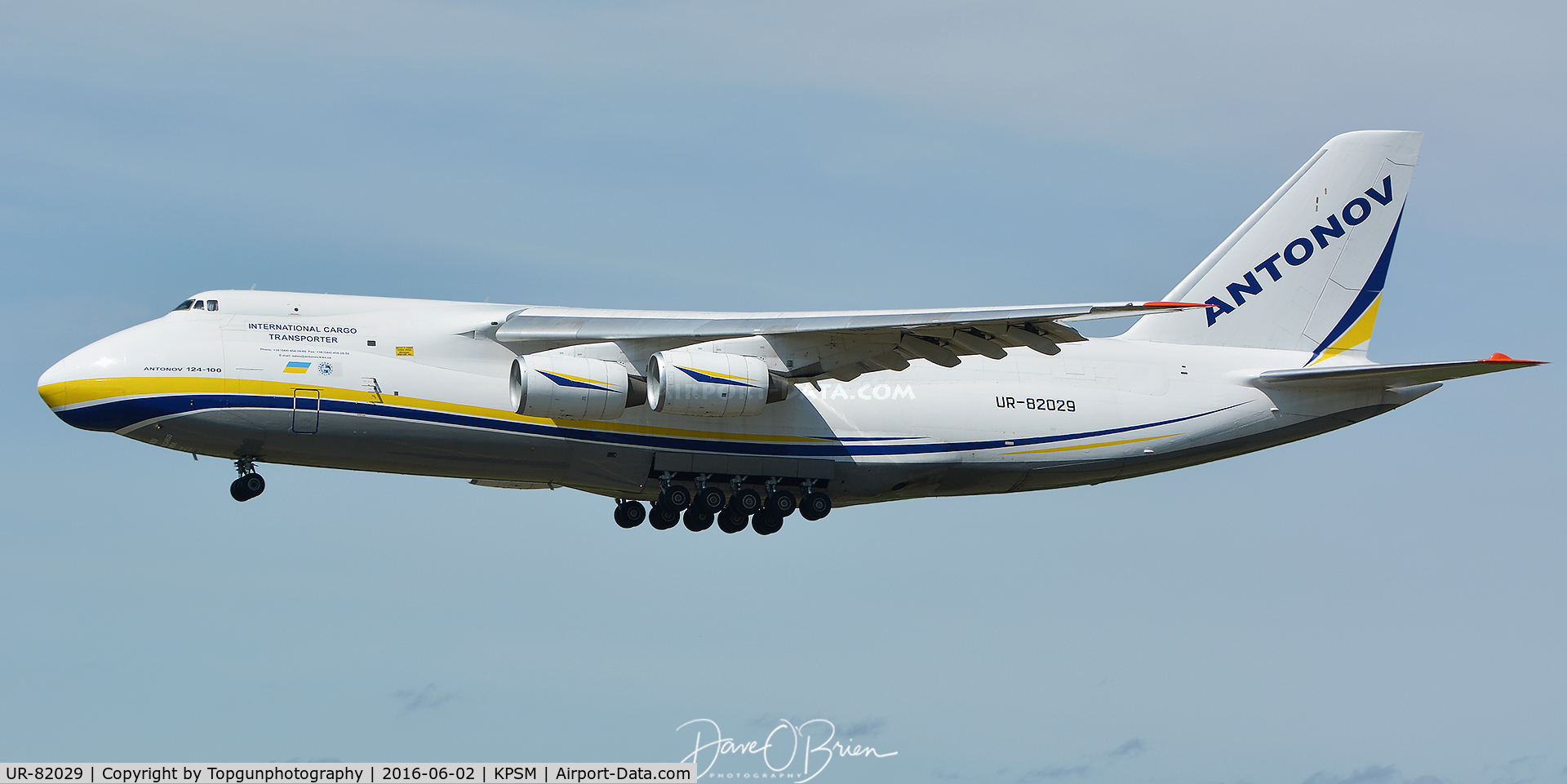 UR-82029, 1991 Antonov An-124-100 Ruslan C/N 19530502630/0210, AN-124 landing RW16