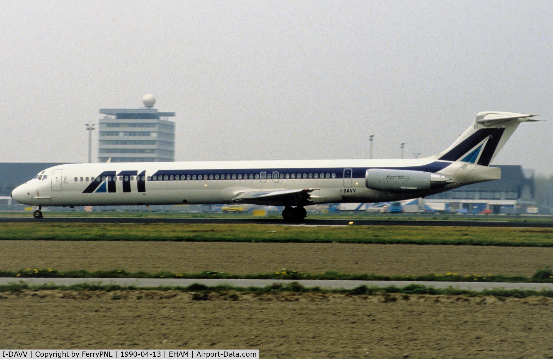 I-DAVV, 1989 McDonnell Douglas MD-82 (DC-9-82) C/N 49795, ATI MD82 taking-off from AMS