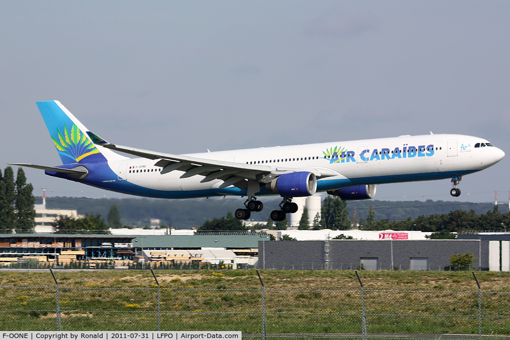 F-OONE, 2008 Airbus A330-323E C/N 965, at orly