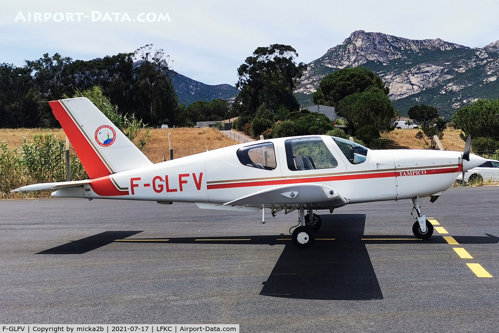 F-GLFV, Socata TB-9 Tampico C/N 1471, Parked