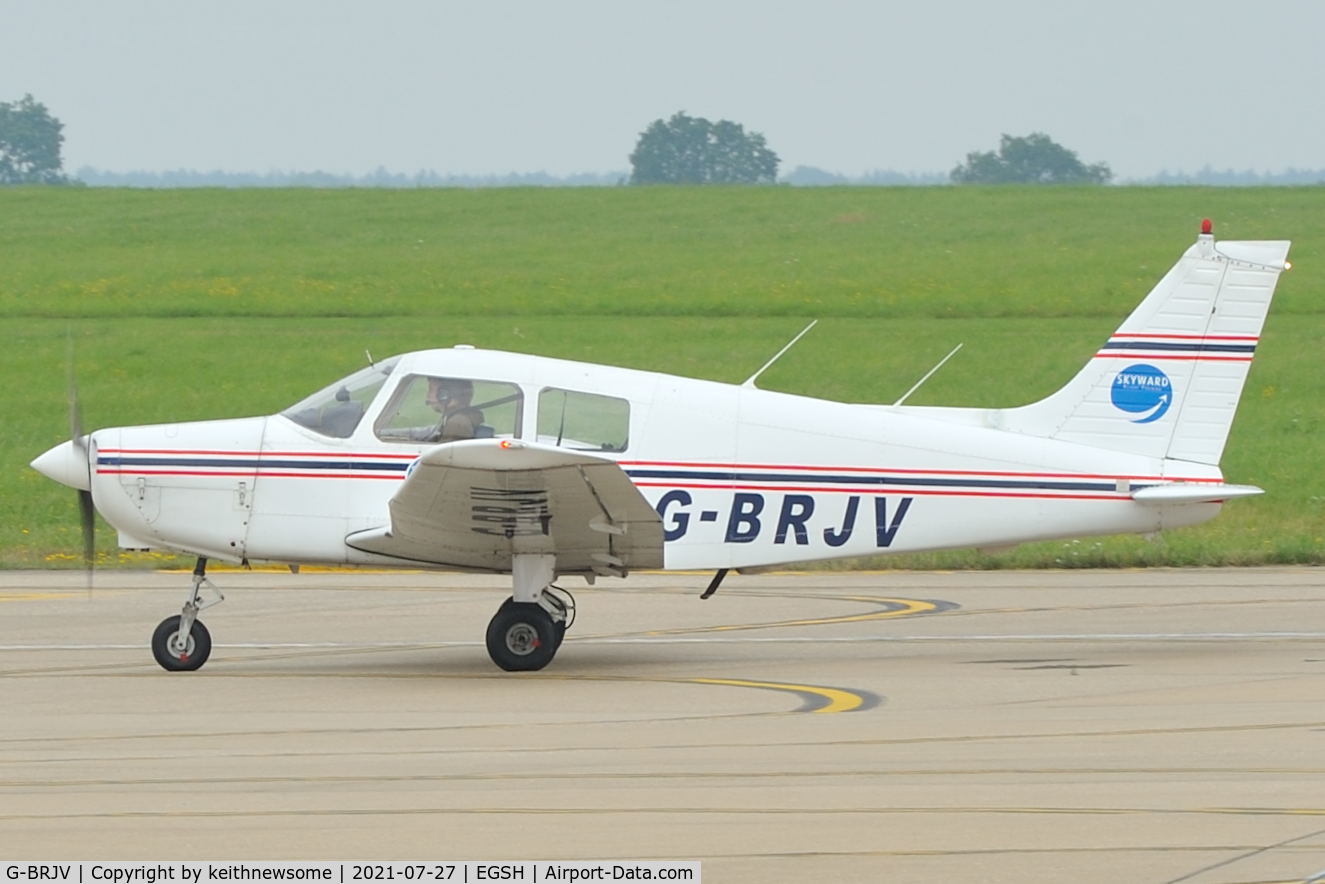 G-BRJV, 1988 Piper PA-28-161 Cadet C/N 28-41167, Arriving at Norwich from Rougham.