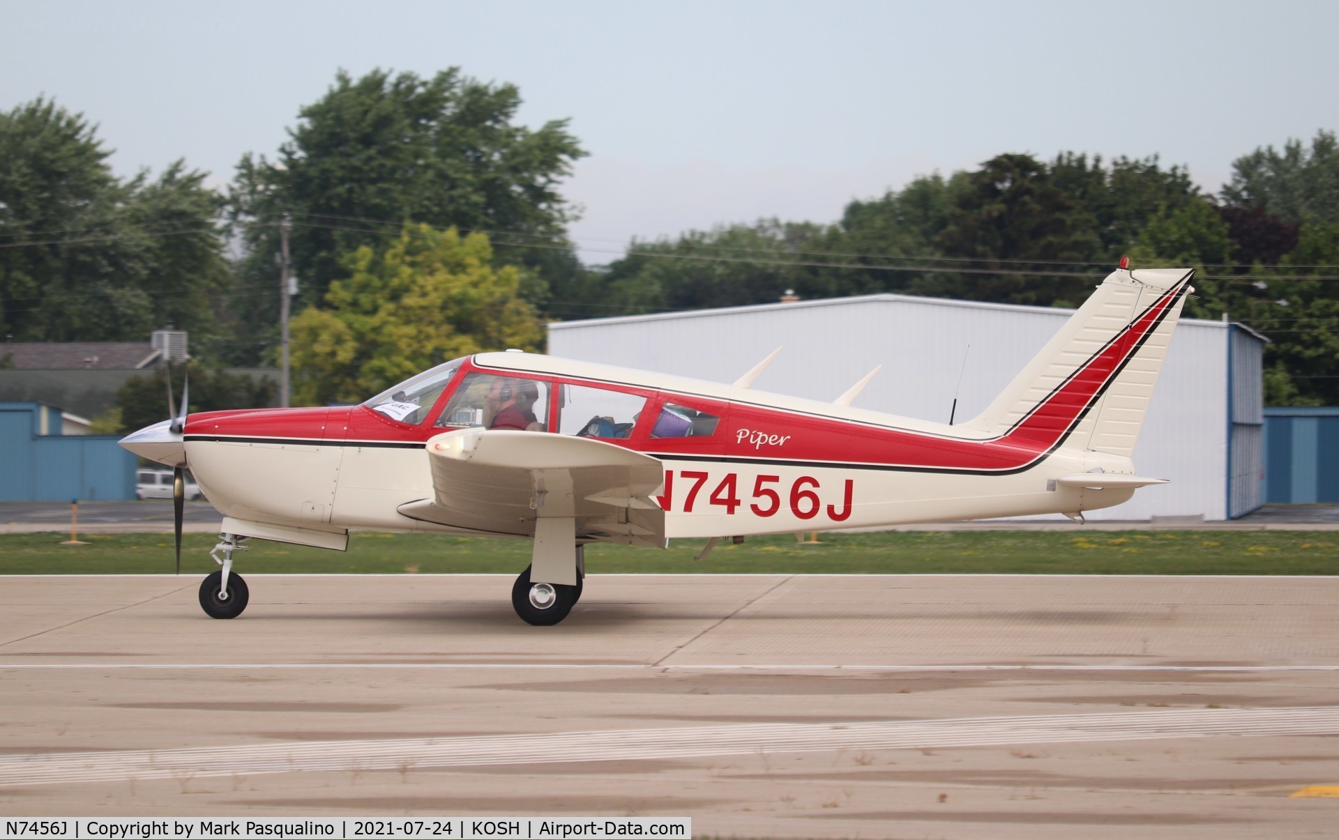 N7456J, 1968 Piper PA-28R-180 Cherokee Arrow C/N 28R-30954, Piper PA-28R-180