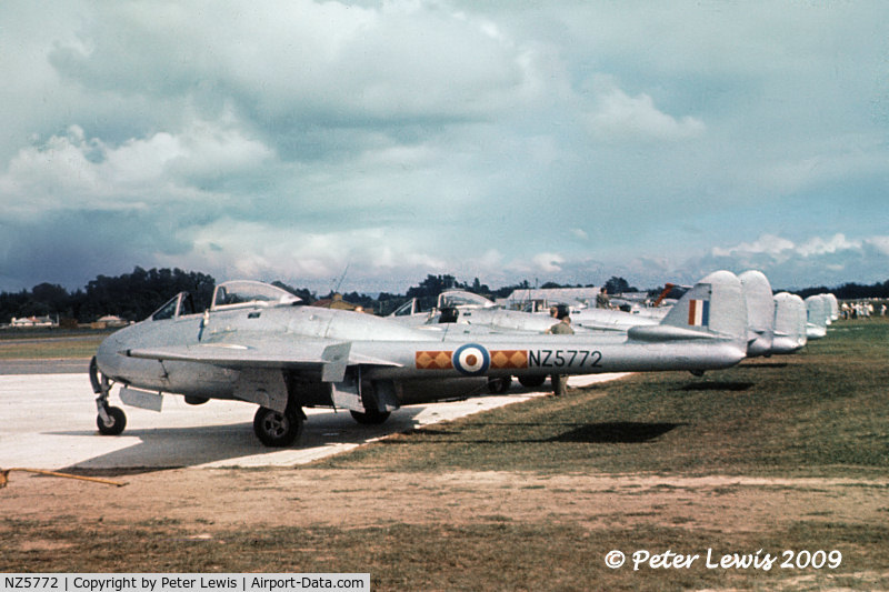 NZ5772, De Havilland DH-100 Vampire FB.5 C/N Not found NZ5772, 75Sdn RNZAF