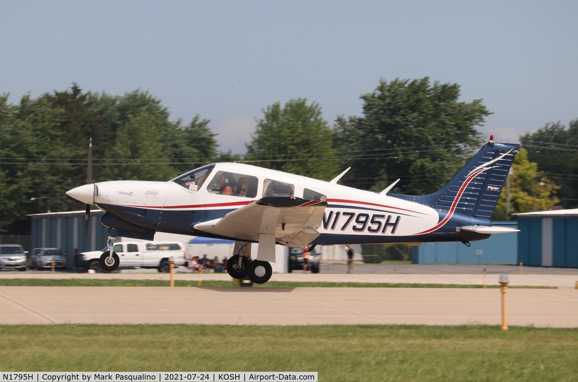 N1795H, 1977 Piper PA-28R-201T Cherokee Arrow III C/N 28R-7703035, Piper PA-28R-201T