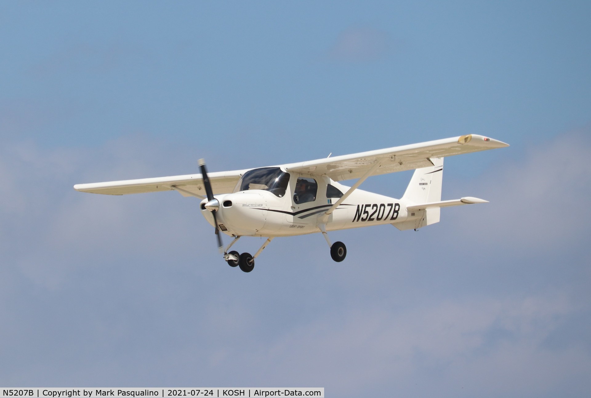 N5207B, Cessna 162 Skycatcher C/N 16200024, Cessna 162