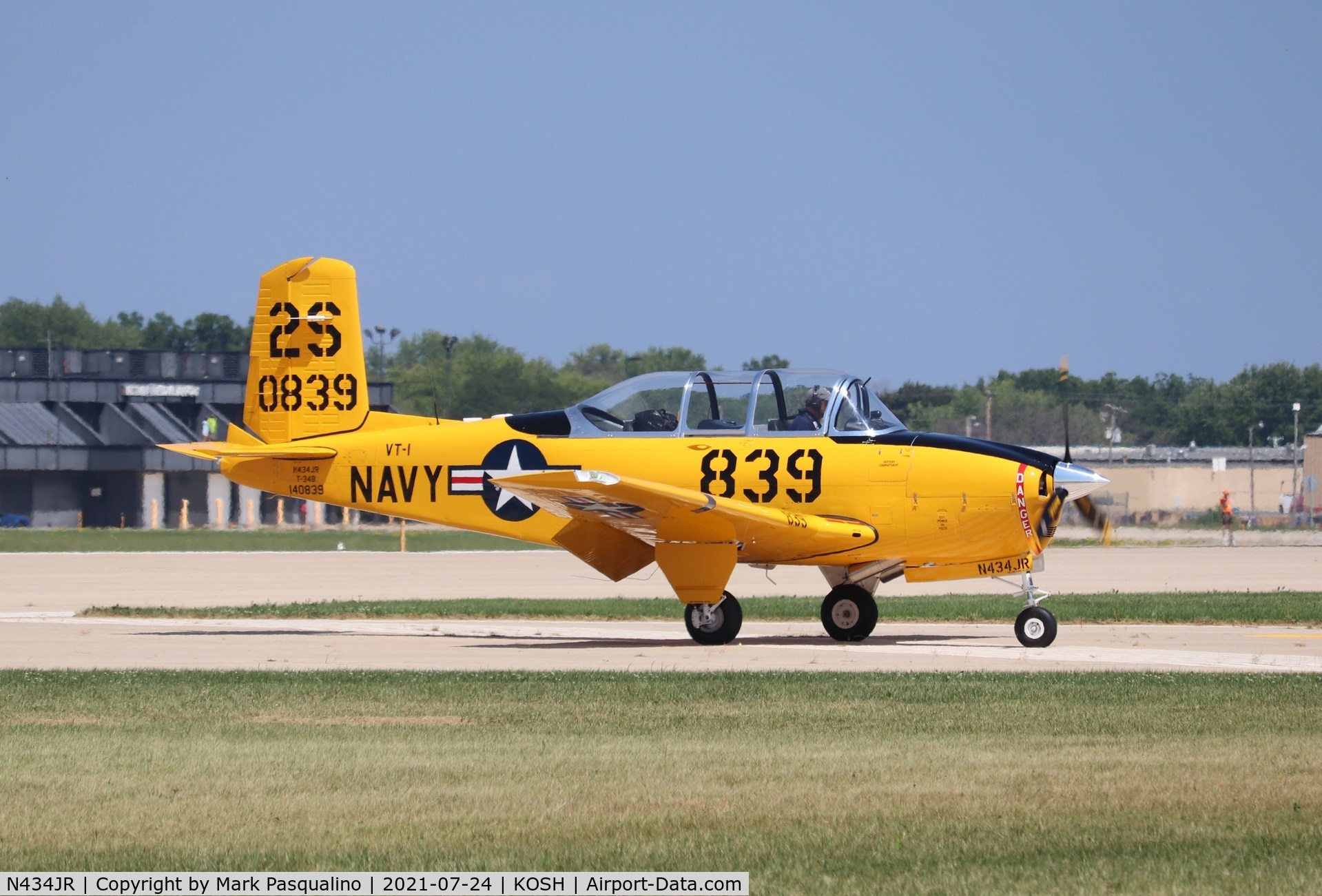 N434JR, 1955 Beech T-34B C/N BG-173, Beech T-34B