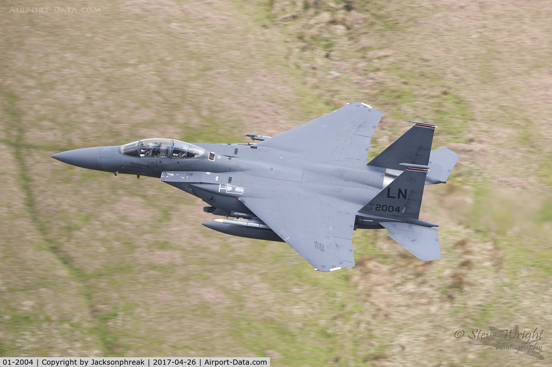 01-2004, 2001 McDonnell Douglas F-15E Strike Eagle C/N 1375/E236, Bwlch Oerdrws, Mach Loop. Wales UK