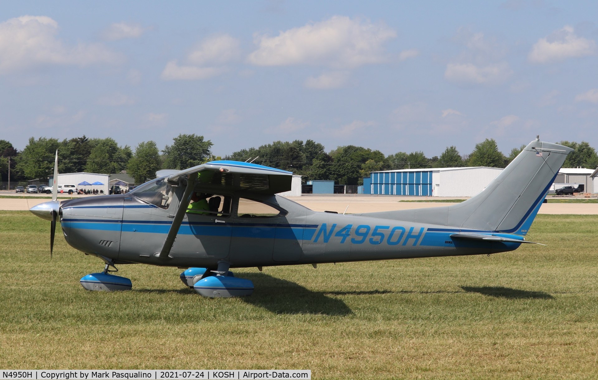 N4950H, 1981 Cessna 182R Skylane C/N 18267856, Cessna 182R