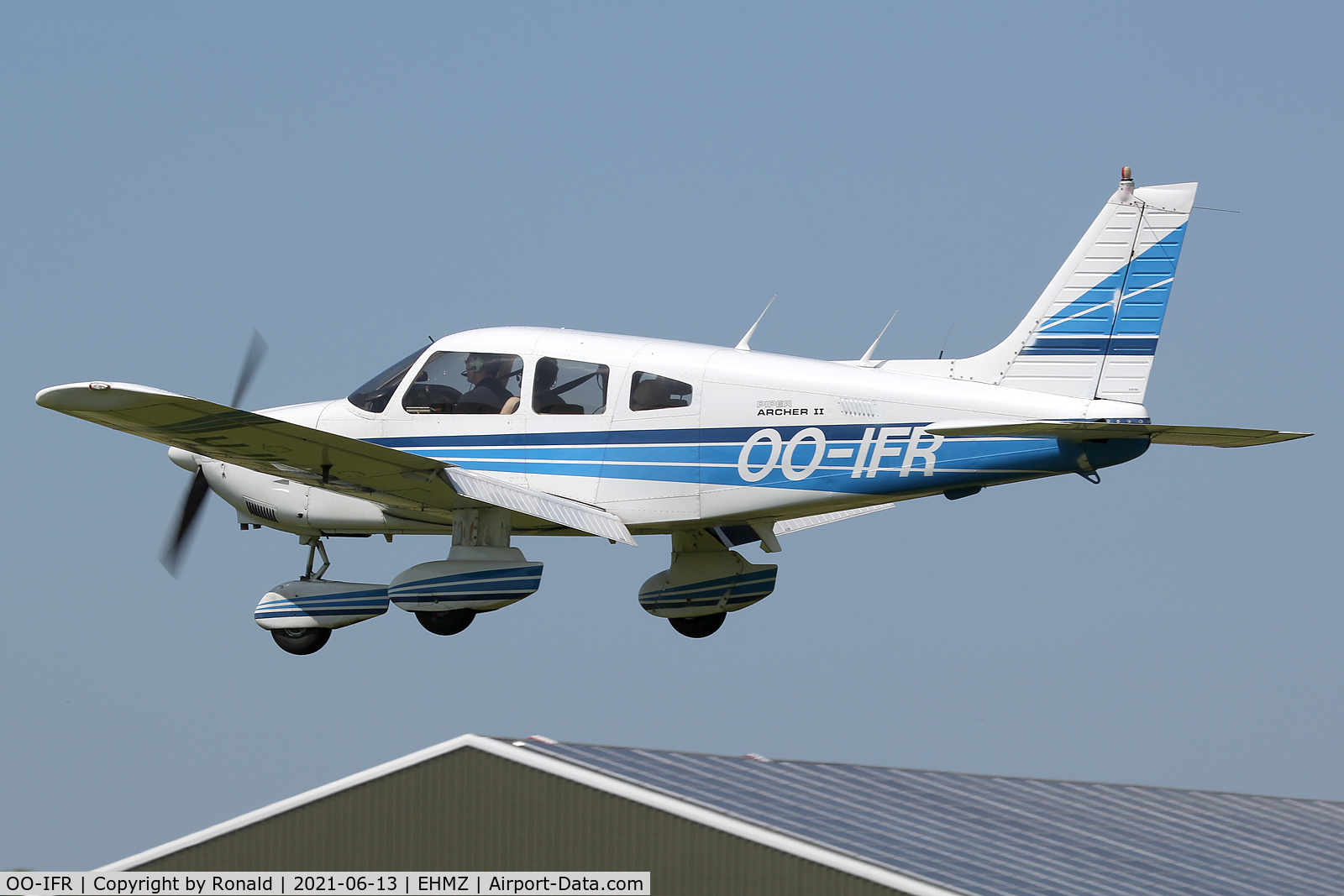 OO-IFR, 1985 Piper PA-28-181 Archer II C/N 28-8590056, at ehmz