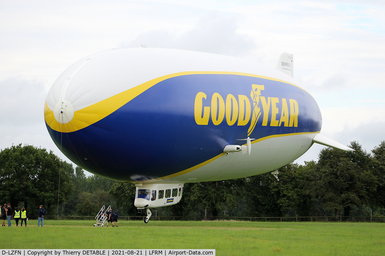 D-LZFN, 1997 Zeppelin LZ N07-100 C/N 001, Team of Zeppelin advertisement for Goodyear based in a field near Ruaudin 72 for the 24h le Mans. 19 to 23 August 2021.
5 km from le Mans airport LFRM.