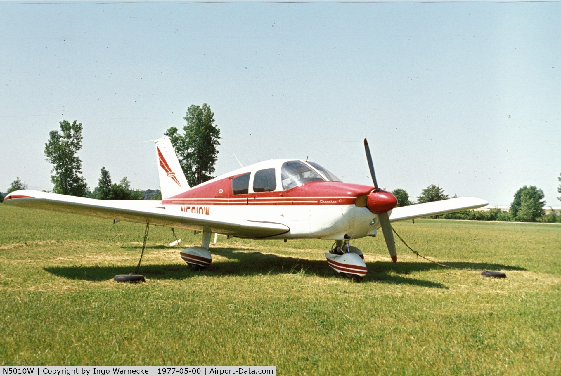 N5010W, 1961 Piper PA-28 C/N 28-11, Piper PA-28 Cherokee C at a small airfield in the Indianapolis area