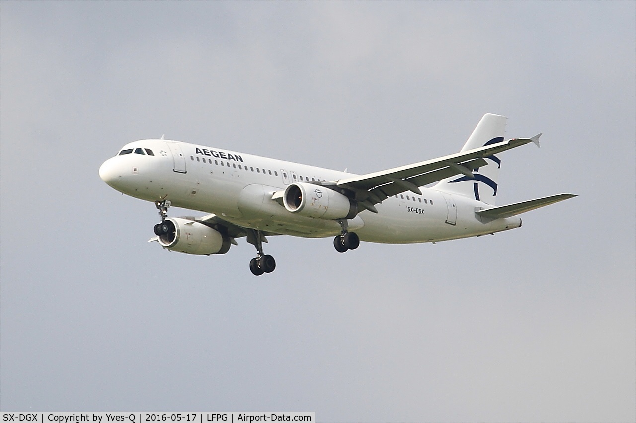 SX-DGX, 2003 Airbus A320-232 C/N 1996, Airbus A320-232, On final rwy 27R, Paris-Roissy Charles De Gaulle airport (LFPG-CDG)