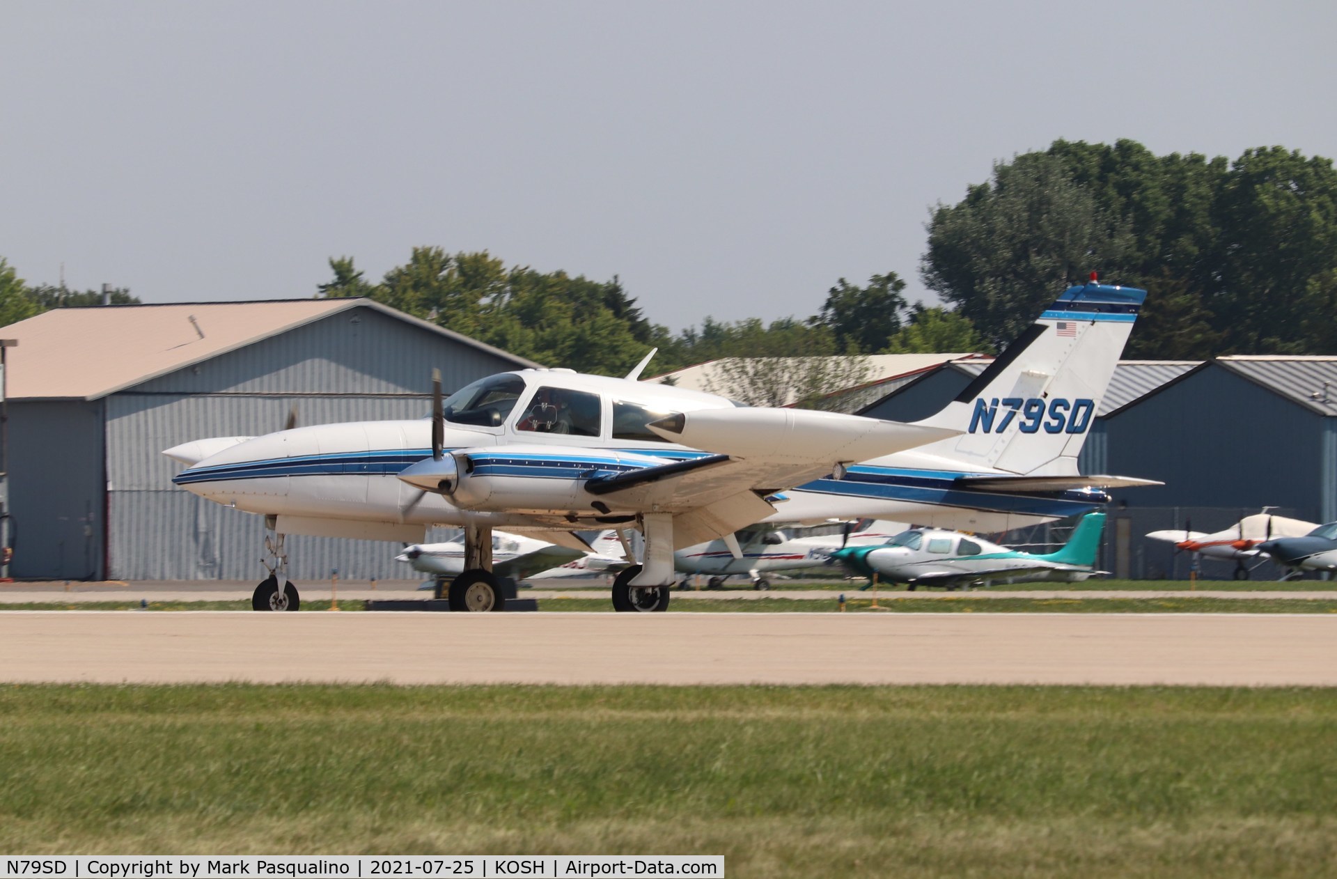 N79SD, 1979 Cessna 310R C/N 310R1811, Cessna 310R