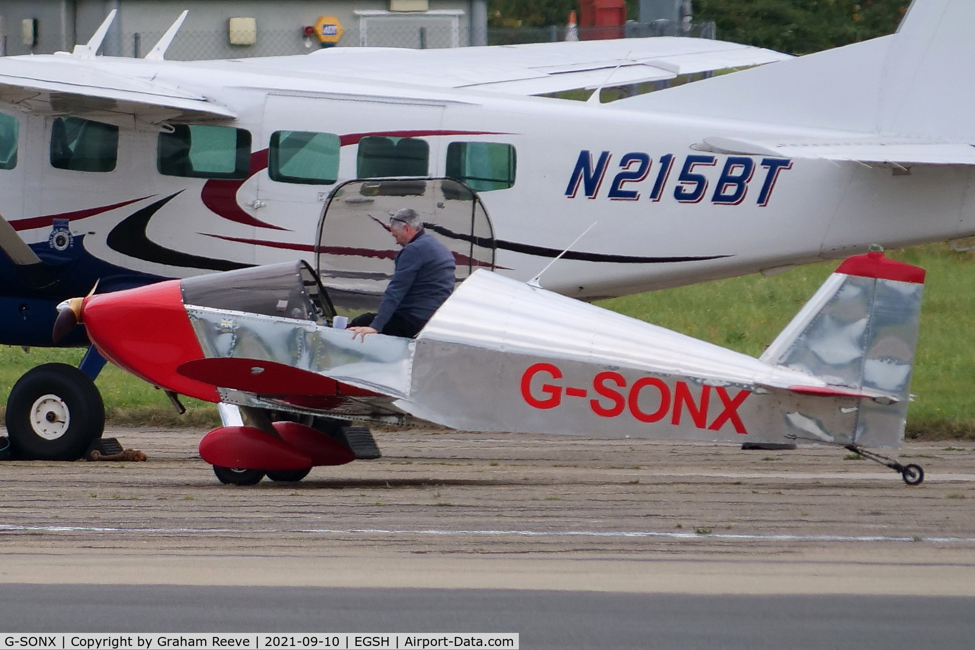 G-SONX, 2010 Sonex Sonex C/N LAA 337-14776, Just landed at Norwich.