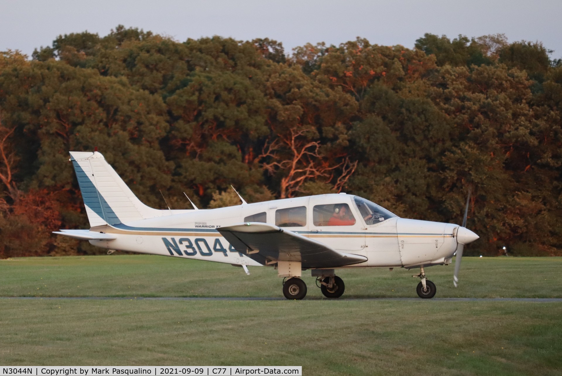 N3044N, 1979 Piper PA-28-161 C/N 28-7916270, Piper PA-28-161