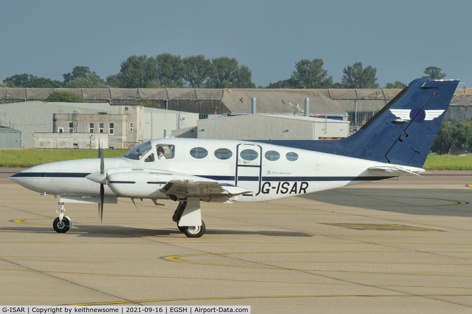 G-ISAR, 1980 Cessna 421C Golden Eagle C/N 421C-0848, Leaving Norwich.