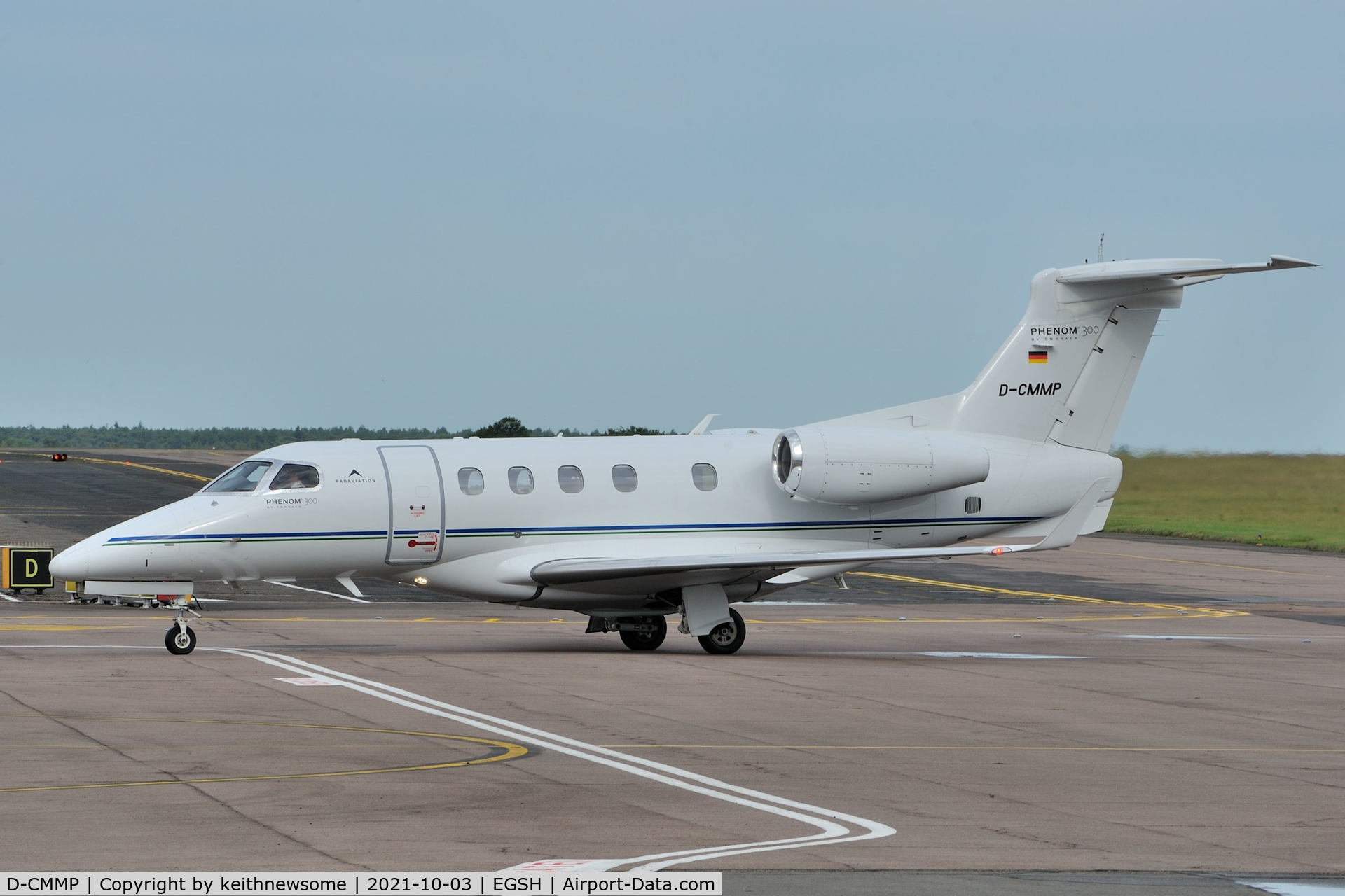 D-CMMP, 2016 Embraer EMB-505 Phenom 300 C/N 50500360, Arriving at Norwich from Avignon, France.