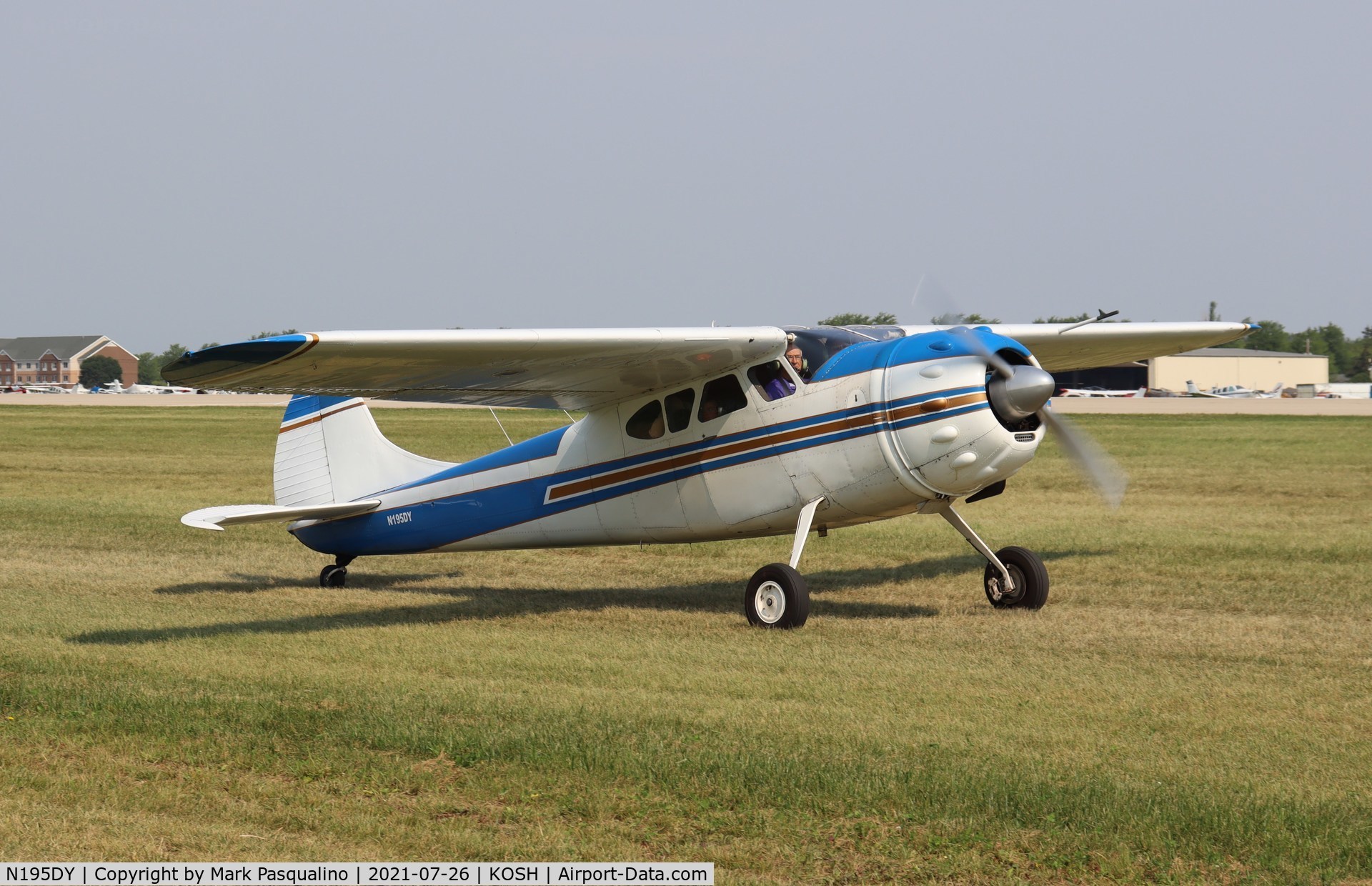 N195DY, 1952 Cessna 195A C/N 7878, Cessna 195A