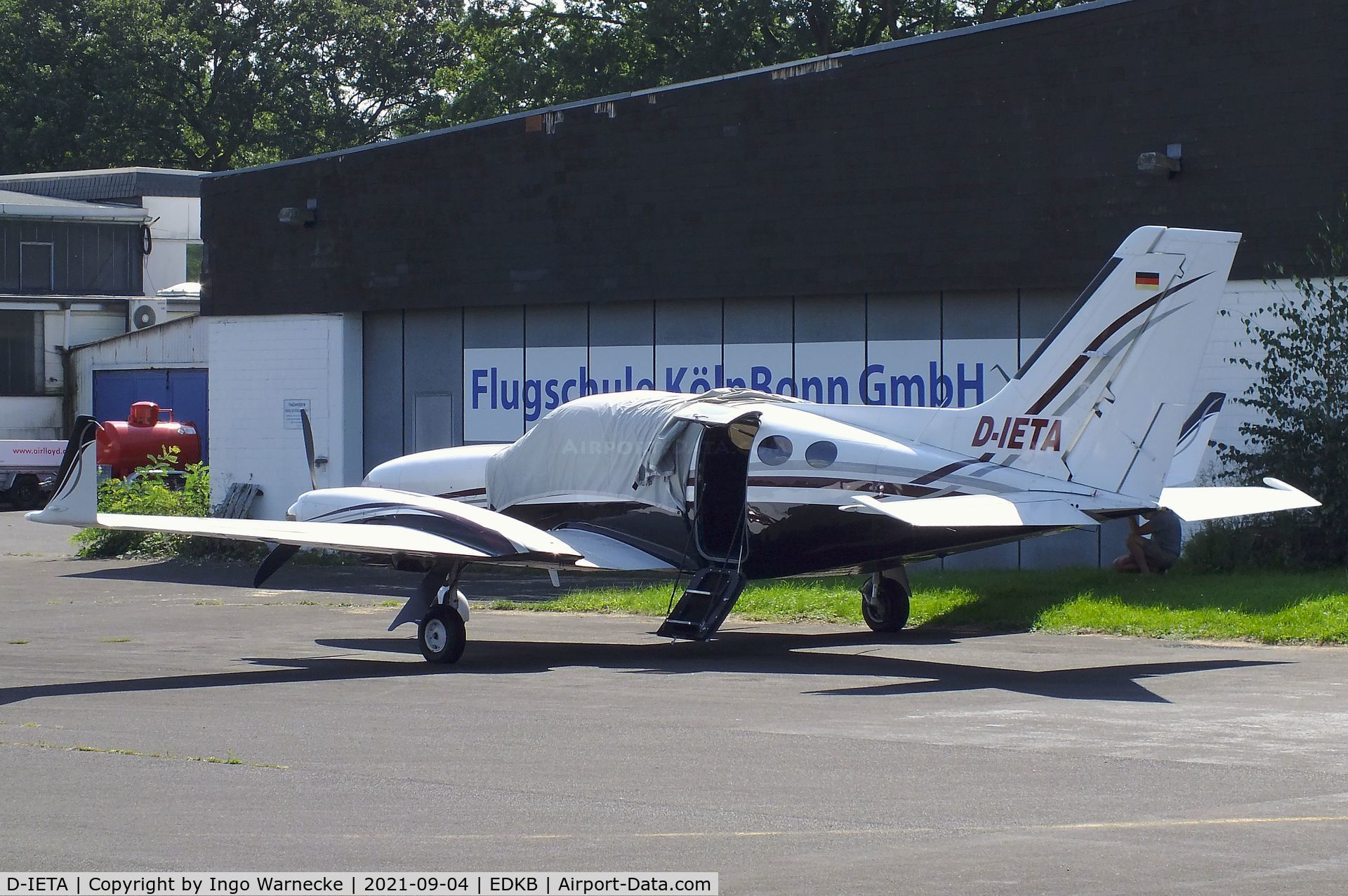 D-IETA, 1980 Cessna 414A Chancellor C/N 414A-0473, Cessna 414A Chancellor at Bonn-Hangelar airfield during the Grumman Fly-in 2021