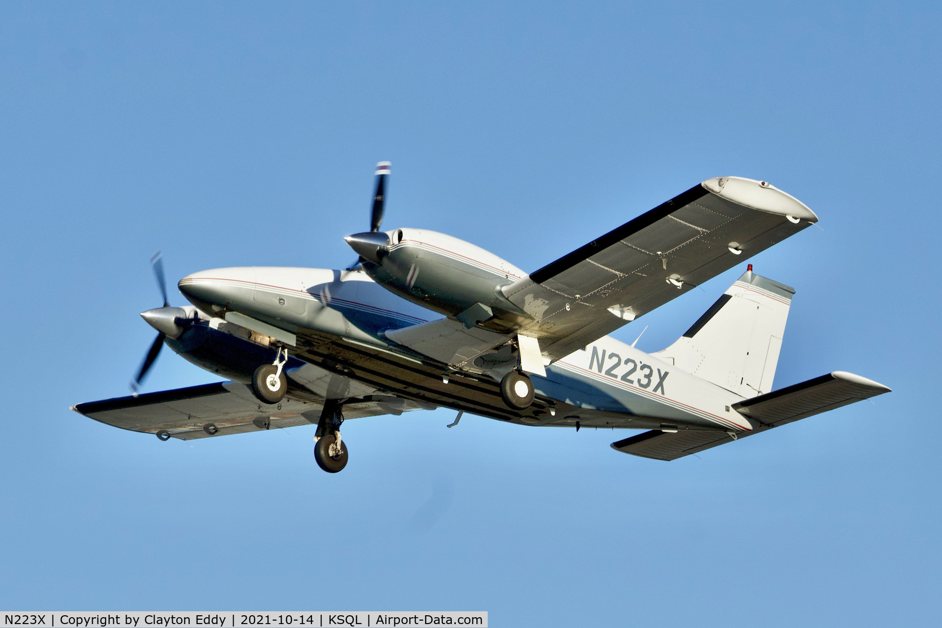 N223X, Piper PA-34-200T C/N 34-7970288, San Carlos airport California 2021.