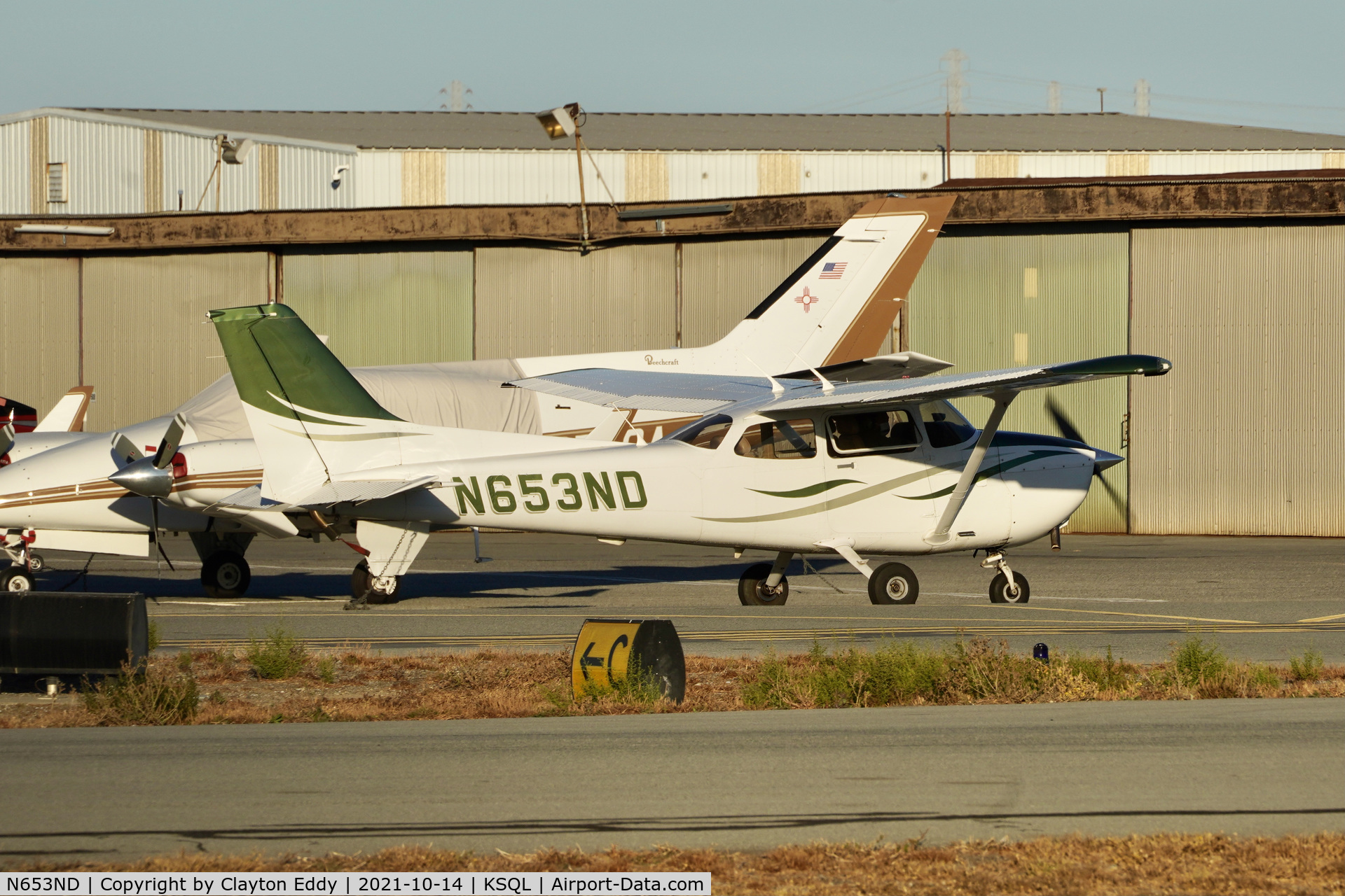 N653ND, 2014 Cessna 172S Skyhawk C/N 172S11469, San Carlos airport California 2021.