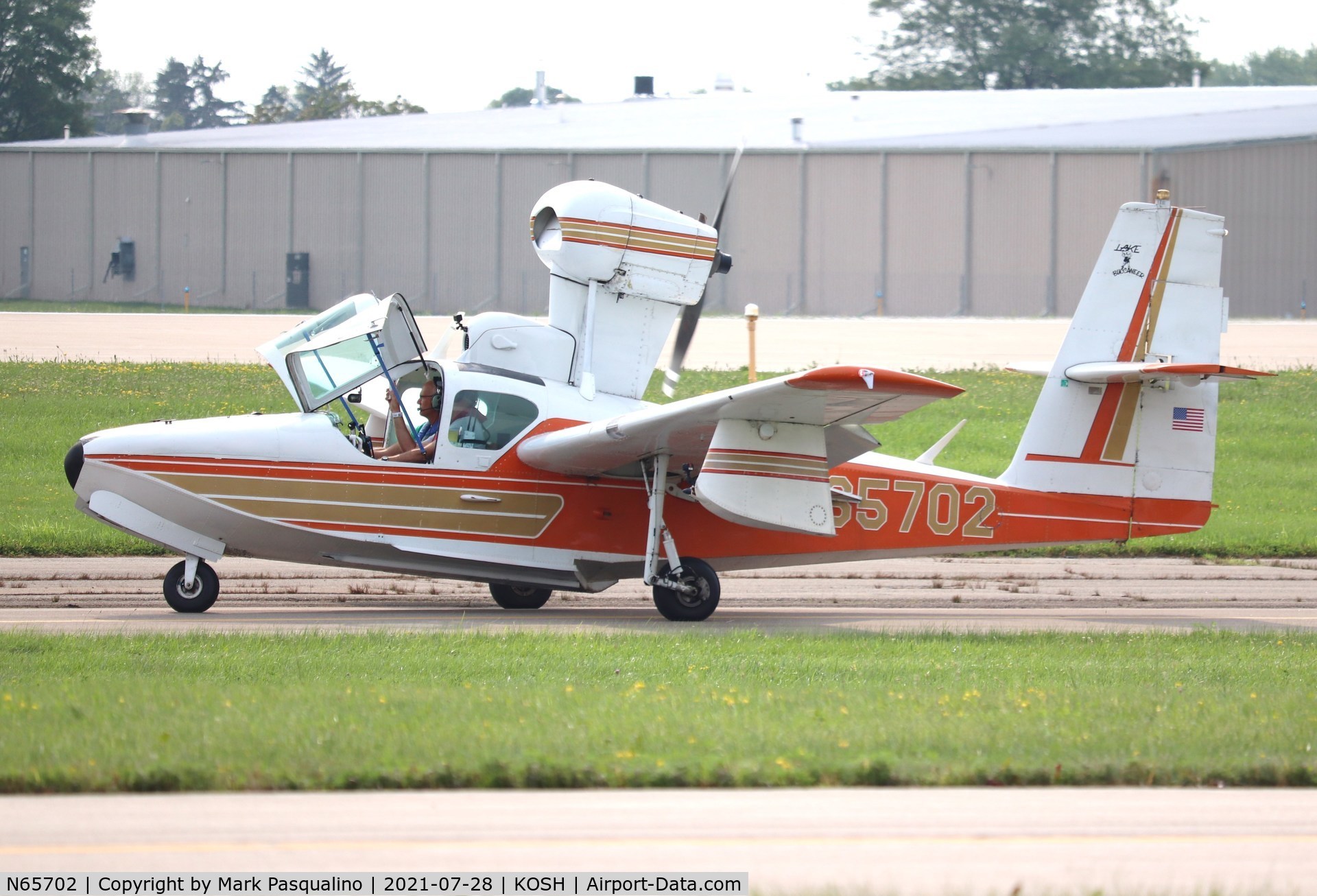 N65702, 1974 Lake LA-4-200 Buccaneer C/N 607, Lake LA-4-200