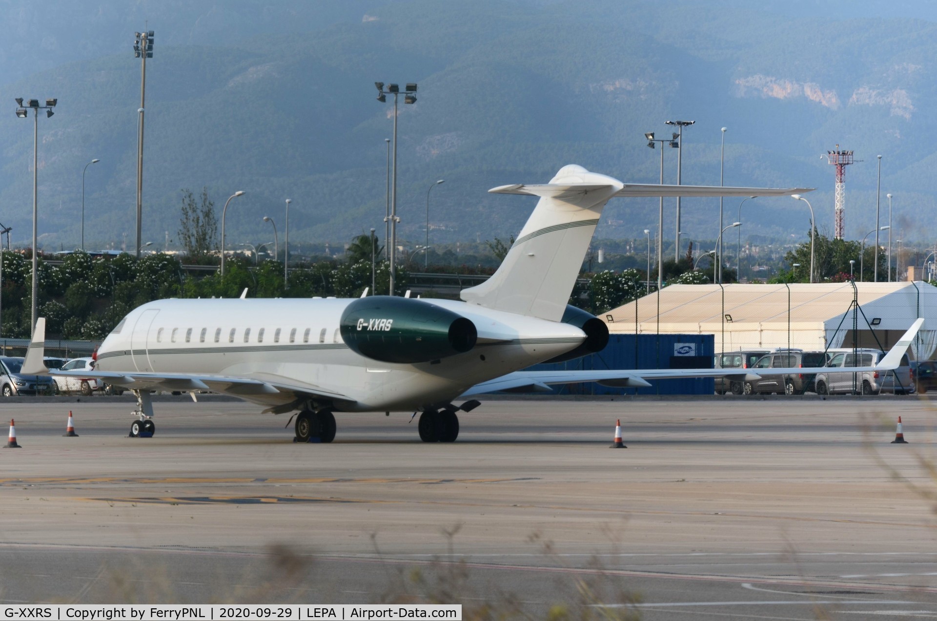 G-XXRS, 2004 Bombardier BD-700-1A10 Global Express C/N 9169, TAG Aviation Glex