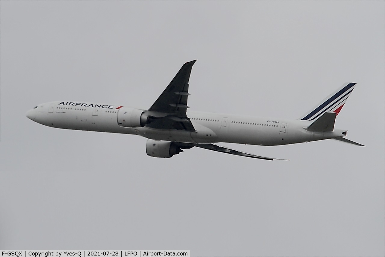F-GSQX, 2007 Boeing 777-328/ER C/N 32963, Boeing 777-328ER, Climbing from rwy 24, Paris Orly airport (LFPO-ORY)