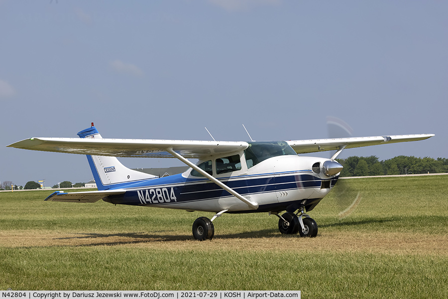 N42804, 1968 Cessna 182L Skylane C/N 18259196, Cessna 182L Skylane  C/N 18259196, N42804