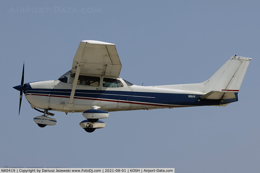 N80419, 1976 Cessna 172M C/N 17266578, Cessna 172M Skyhawk  C/N 17266578, N80419