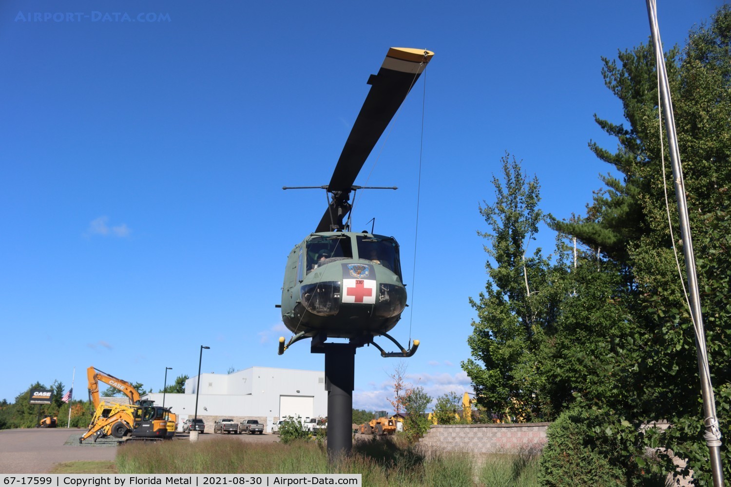 67-17599, 1967 Bell UH-1H Iroquois C/N 9797, UH-1H in Negaunee MI