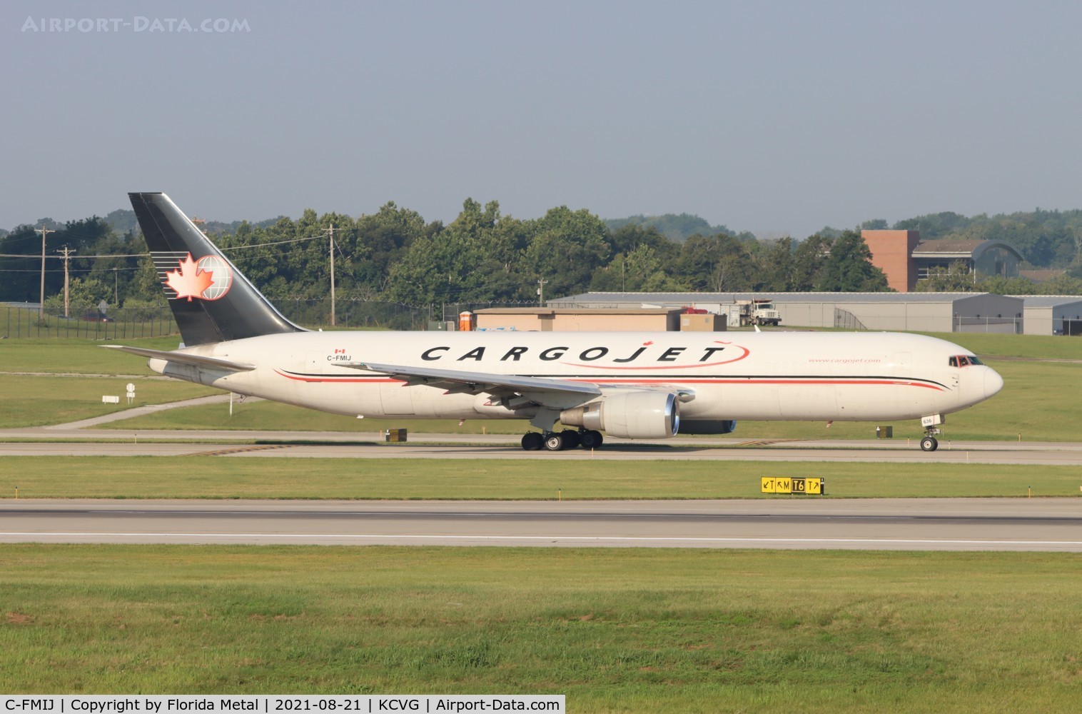 C-FMIJ, 1993 Boeing 767-328/ER C/N 27135, CargoJet