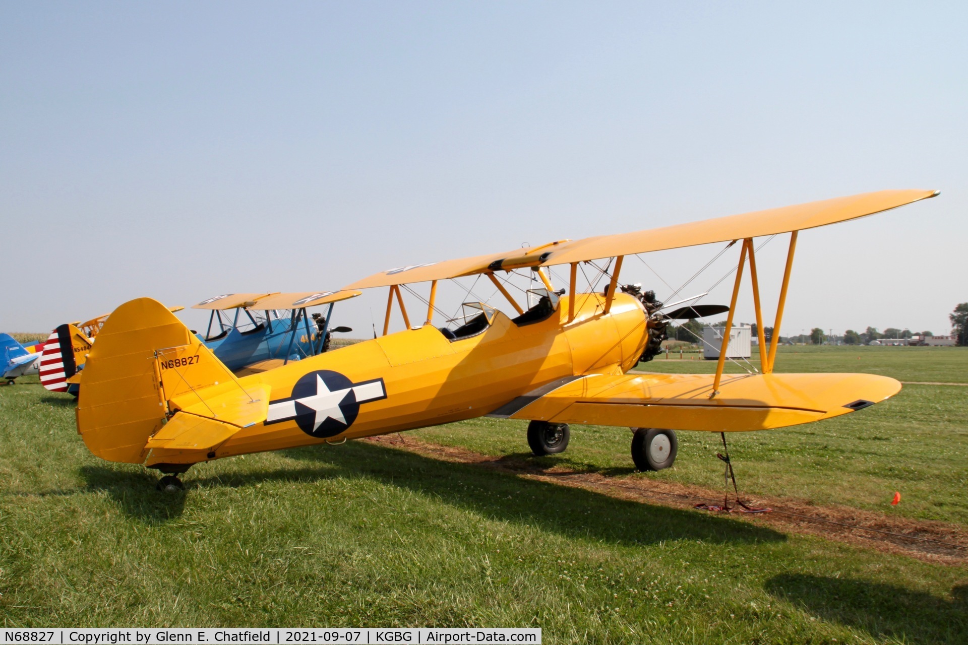 N68827, 1942 Boeing A75N1(PT17) C/N 75-5701, At the Stearman Fly-in