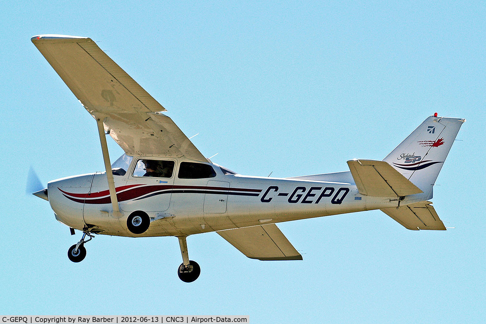 C-GEPQ, 1999 Cessna 172S C/N 172S8093, C-GEPQ   Cessna 172S Skyhawk SP [172S-8093] (Brampton Flying Club) Brampton~C 13/06/2012