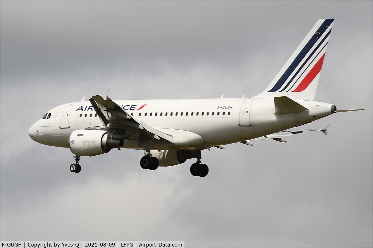 F-GUGH, 2004 Airbus A318-111 C/N 2344, Airbus A318-111, On final rwy 26L, Roissy Charles De Gaulle airport (LFPG-CDG)