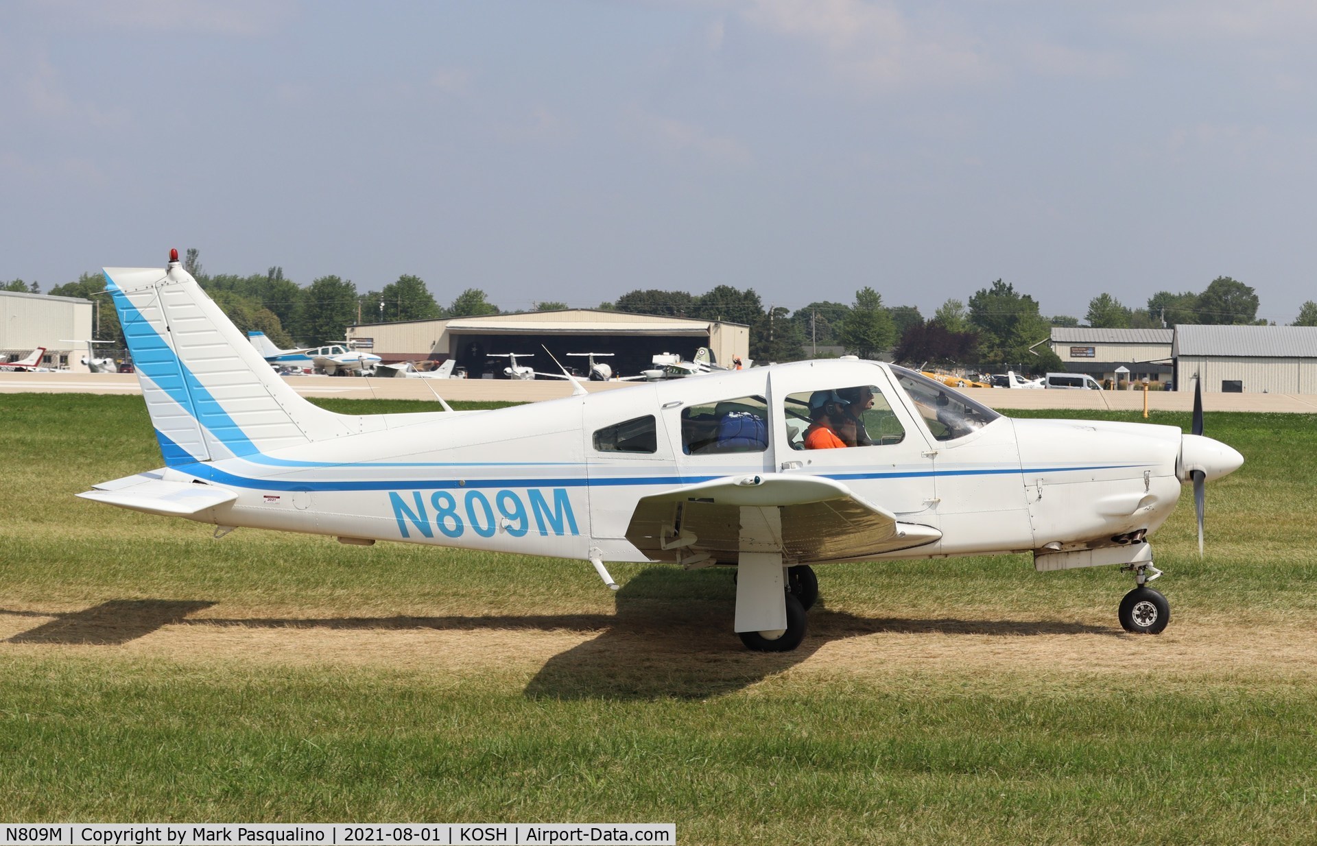N809M, Piper PA-28R-201 Arrow III Cherokee Arrow III C/N 28R-787015, Piper PA-28R-200