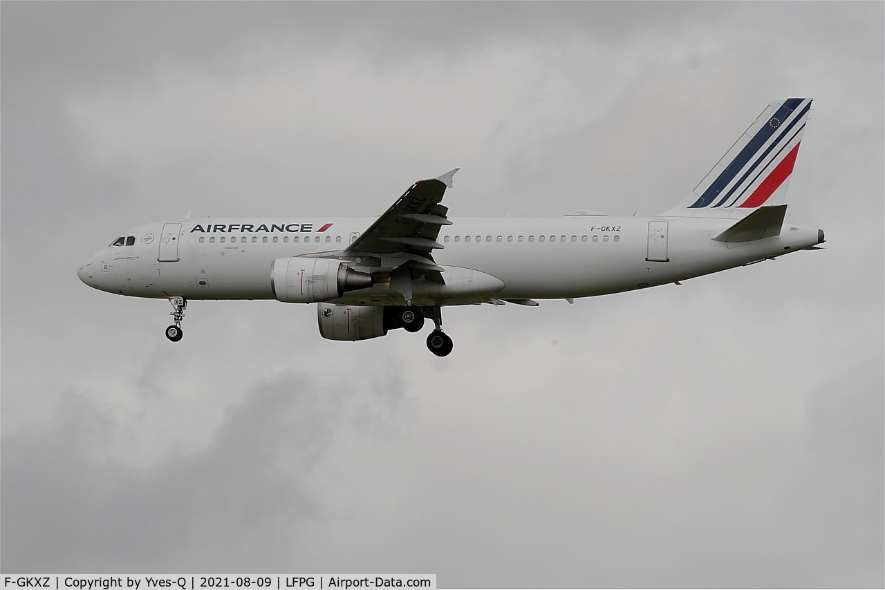 F-GKXZ, 2009 Airbus A320-214 C/N 4084, Airbus A320-214, On final rwy 26L, Roissy Charles De Gaulle Airport (LFPG-CDG)