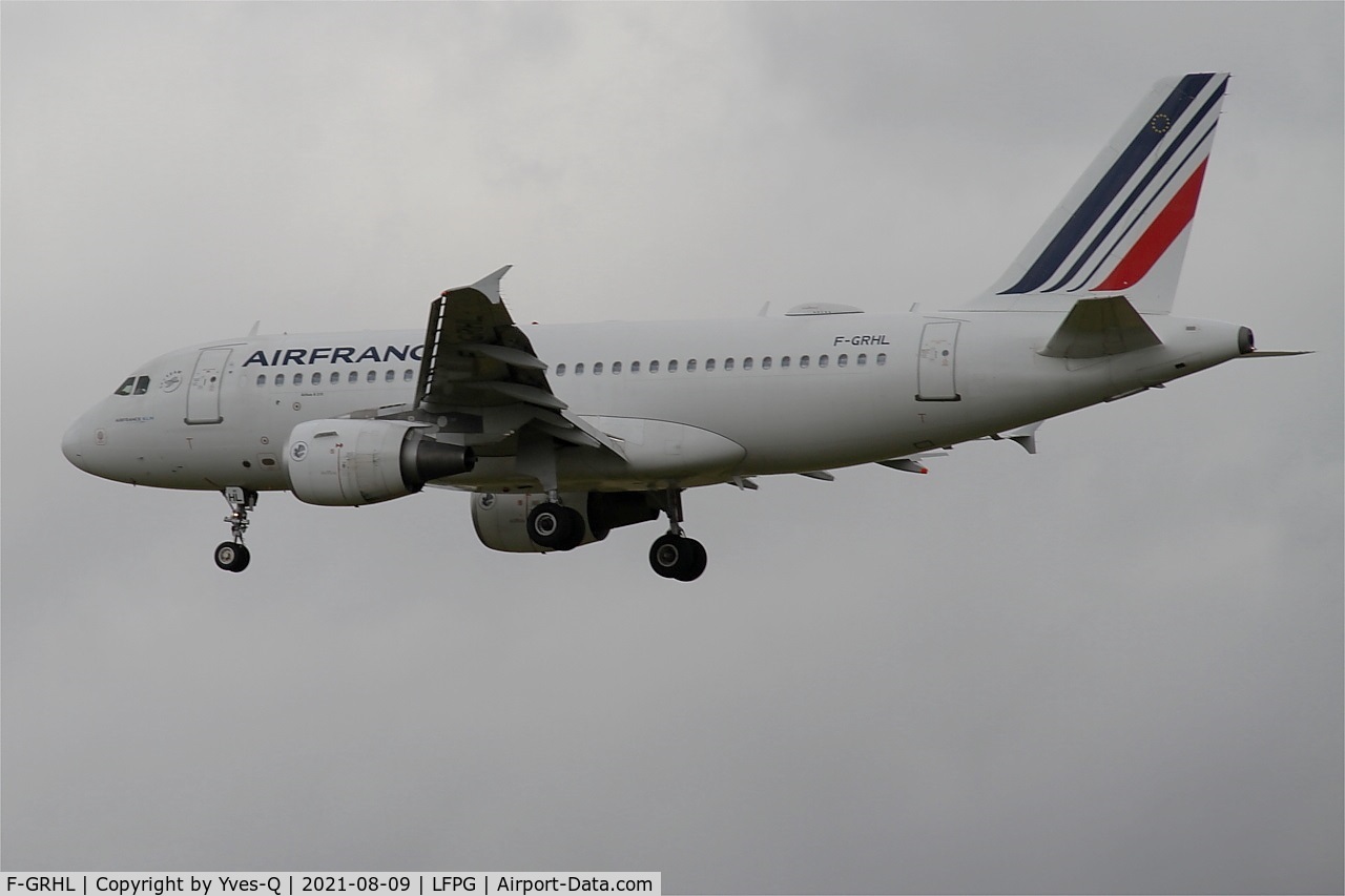 F-GRHL, 2000 Airbus A319-111 C/N 1201, Airbus A319-111, On final rwy 26L, Roissy Charles De Gaulle airport (LFPG-CDG)